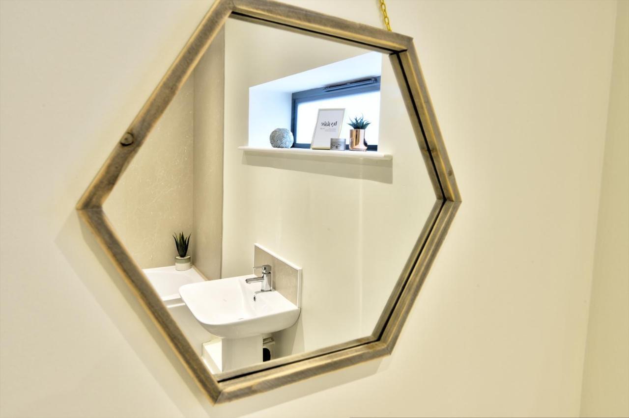 Kist Accommodates - Morgans Retreat Harrogate Bagian luar foto