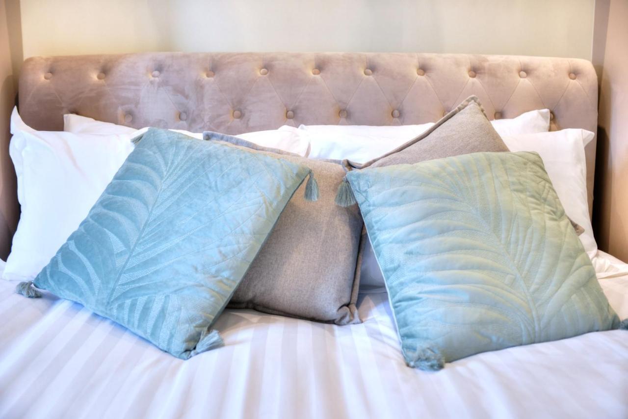 Kist Accommodates - Morgans Retreat Harrogate Bagian luar foto